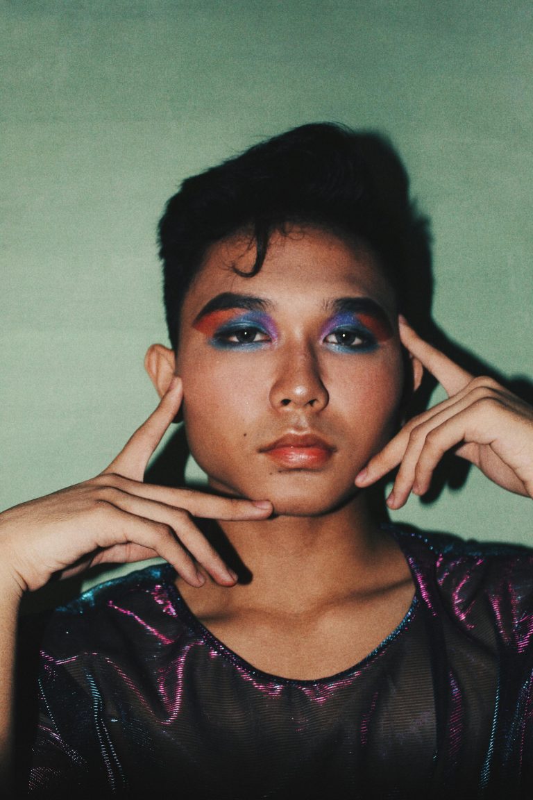 Wat zijn queer mensen? Betekenis, uitleg en voorbeelden